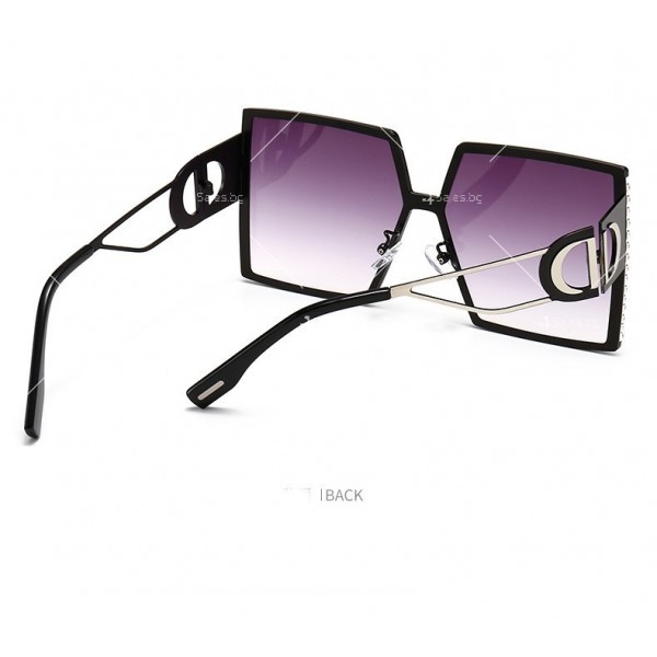 Елегантни дамски слънчеви очила с големи квадратни стъкла и кристали  YJ70 9