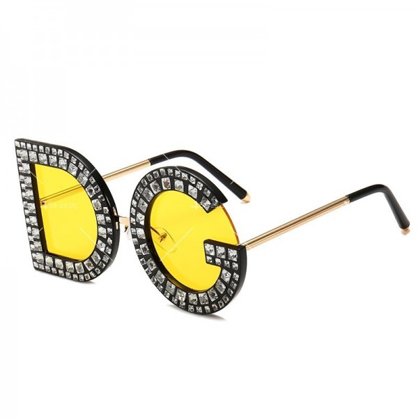 Модни слънчеви дамски очила с форма на стъклата D&G YJ78 5