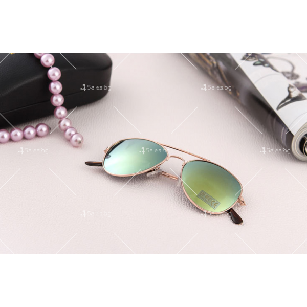 Нов модел дамски слънчеви очила с огледални стъкла в различни цветове YJ85 1
