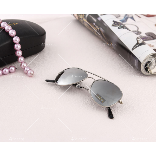 Нов модел дамски слънчеви очила с огледални стъкла в различни цветове YJ85 6