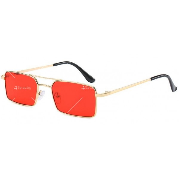 Класически дамски ретро слънчеви очила с метална правоъгълна рамка 4