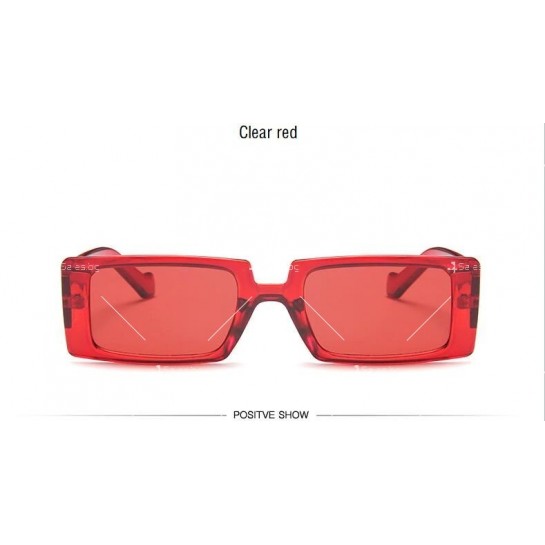 Винтидж цветни дамски слънчеви очила с издължена квадратна форма