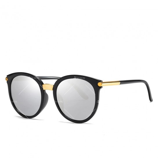 Дамски слънчеви очила с кръгли огледални лещи и защита UV400 DCM