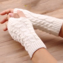 Дамски плетени вълнени ръкавици без пръсти DM4