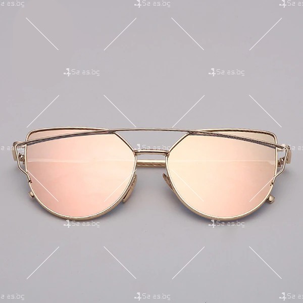 Дамски слънчеви очила с метална рамка и огледални стъкла 9