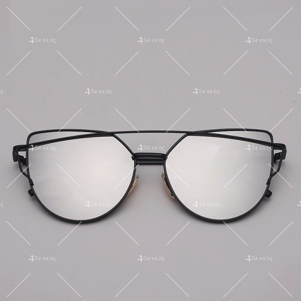 Дамски слънчеви очила с метална рамка и огледални стъкла 12