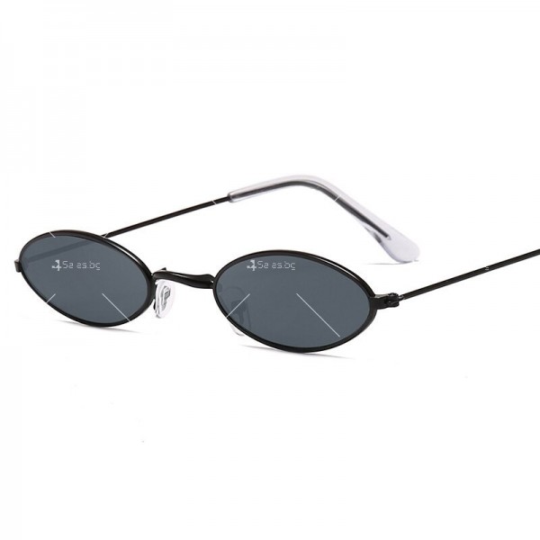 Малки дамски слънчеви очила с овални стъкла и метална рамка 1