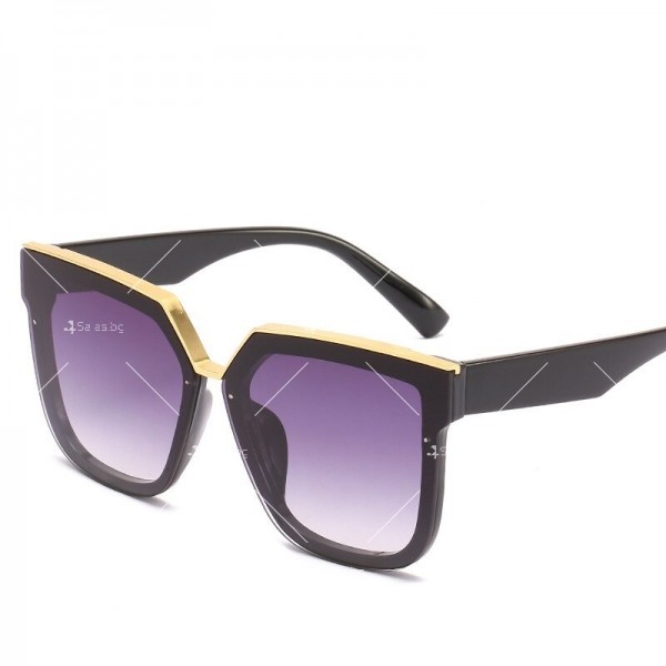 Елегантни и стилни дамски слънчеви очила в квадратна форма 1
