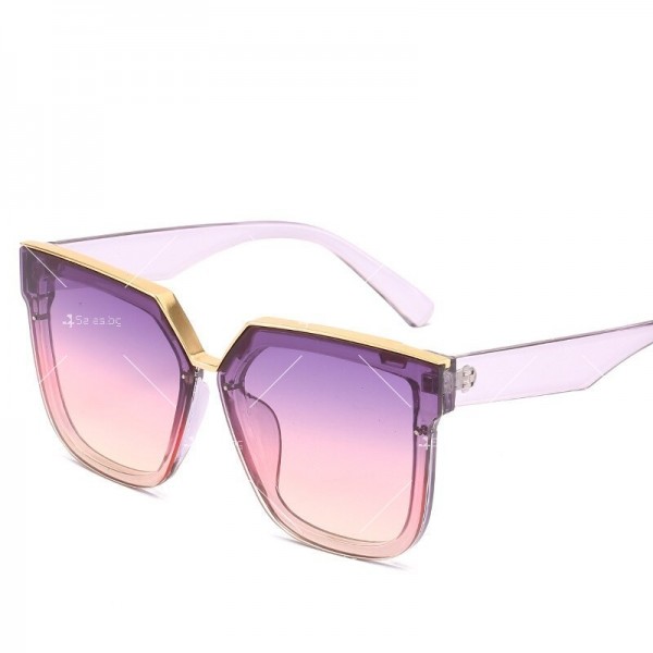 Елегантни и стилни дамски слънчеви очила в квадратна форма 5