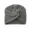Дамска зимна плетена шапка с усукан възел по средата DM5 4