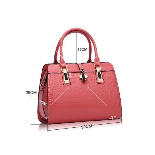 Луксозна лачена дамска чанта, имитираща крокодилски десен BAG43