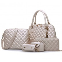 Комплект от 2 бр. дамски чанти в различен размер и 3 бр. портмонета  BAG69