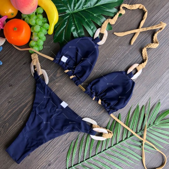 Дамски бански костюм от две части с пластмасови халки за декорация Y105