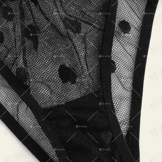 Черен коплект бельо от тюл – сутиен, бикини и жартиер NY106