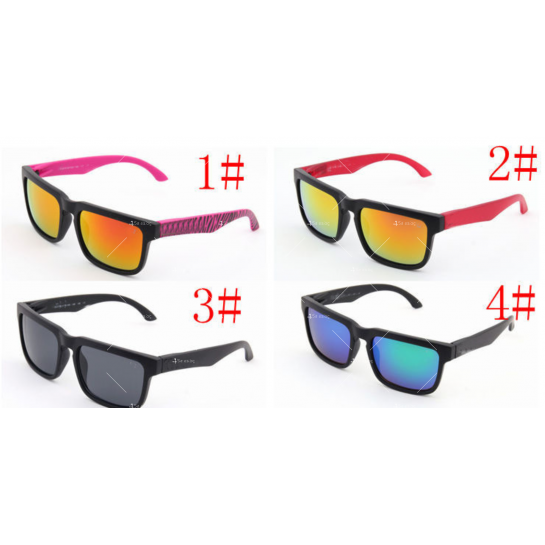 Цветни слънчеви очила, различни цветове