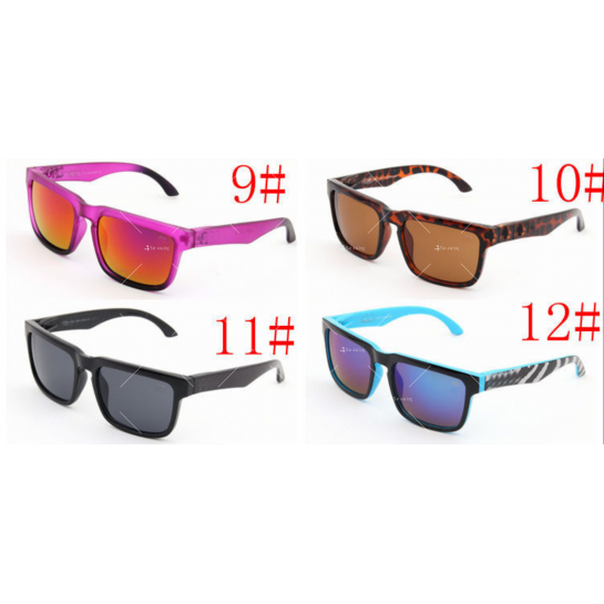 Цветни слънчеви очила, различни цветове
