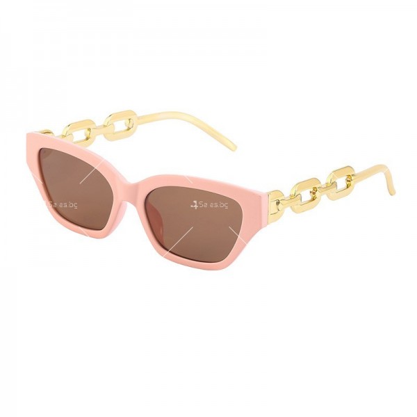 Дамски слънчеви очила тип котешко око с ефектни златни дръжки 2