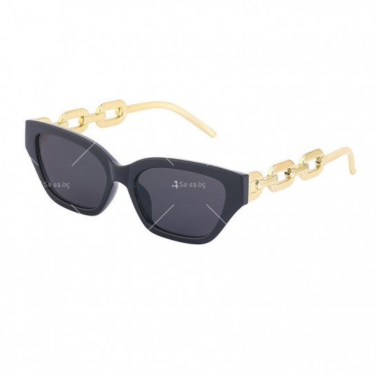 Дамски слънчеви очила тип котешко око с ефектни златни дръжки