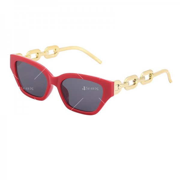 Дамски слънчеви очила тип котешко око с ефектни златни дръжки 16