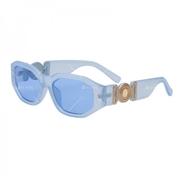 Дамски слънчеви очила в ретро стил и квадратни стъкла 15