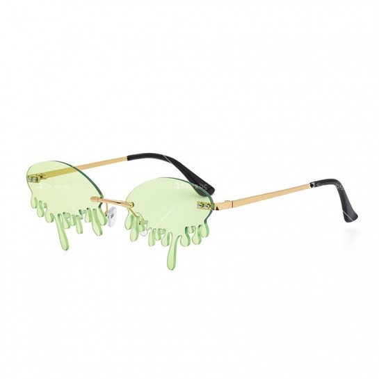 Дамски слънчеви очила с овални разтичащи се стъкла