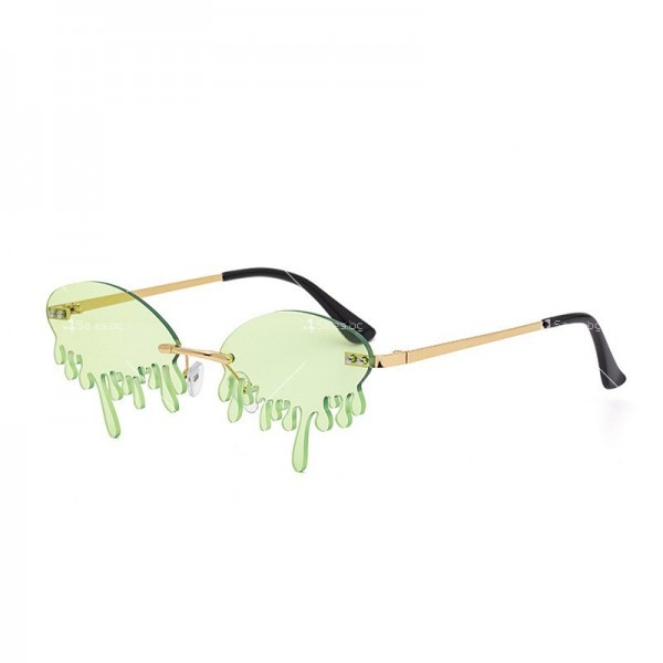 Дамски слънчеви очила с овални разтичащи се стъкла 2