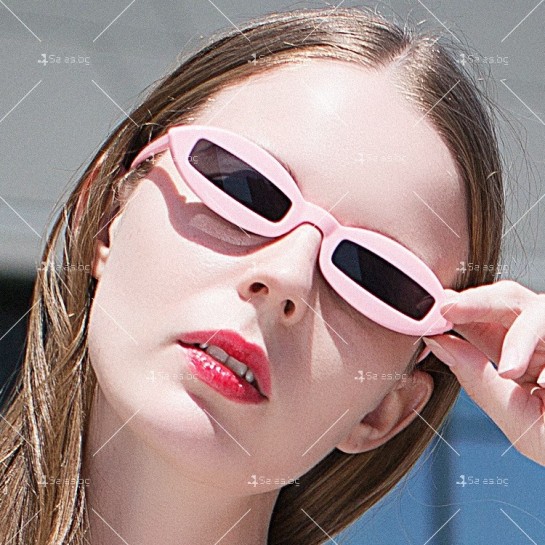 Дамски слънчеви очила тип котешко око с малки правоъгълни стъкла