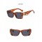Ретро квадратни дамски слънчеви очила с декорация “B” на дръжките 13