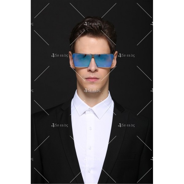 Унисекс слънчеви очила с квадратни стъкла и ефектни дръжки 29