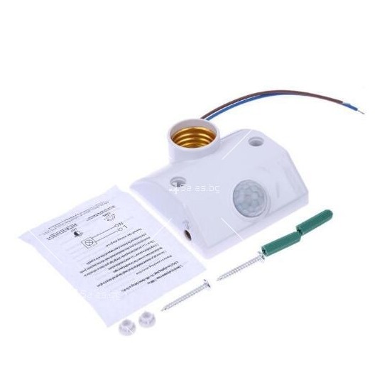 Лампа с PIR датчик за електрическа крушка R LED44