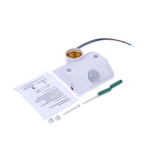 Лампа с PIR датчик за електрическа крушка R LED44 4