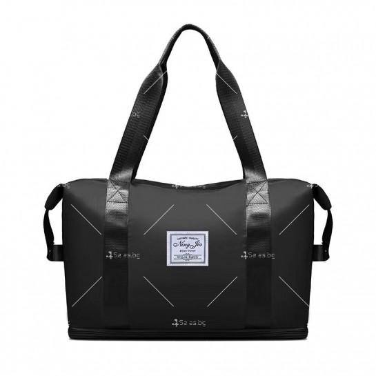 Водоустойчива, сгъваема спортна чанта подходяща за път BAG111