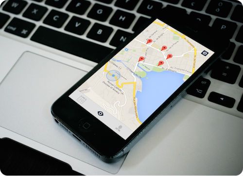 Как да използваме мобилен телефон като GPS тракер